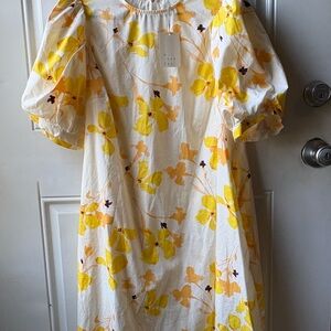 NWT Women’s Large Floral Dress
